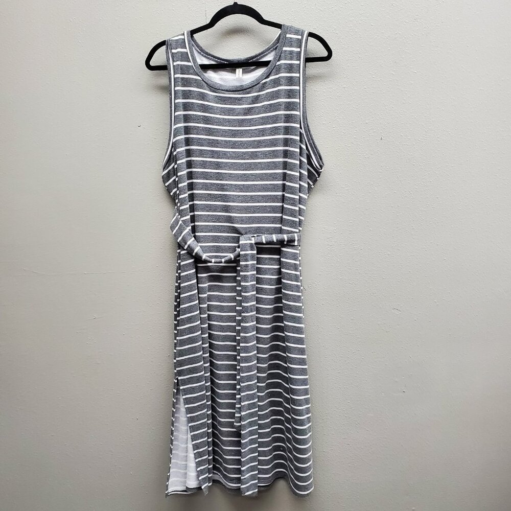 Emerald Dress Womens 2XL Gray White Striped Sleeveless Knit Belted Casual Midi
